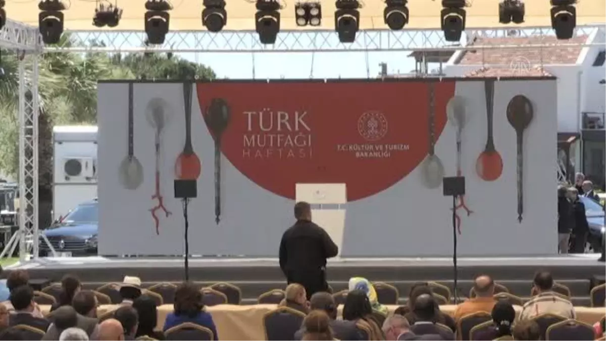 BALIKESİR - "Türk Mutfağı Haftası" Balıkesir Gastronomi Festivali ile başladı - Emine Erdoğan (3)