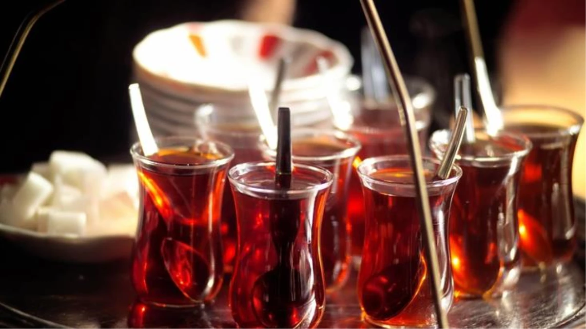 Çaya gelen zam yancıları vurdu: Artık kimse masadakilere çay ısmarlamıyor