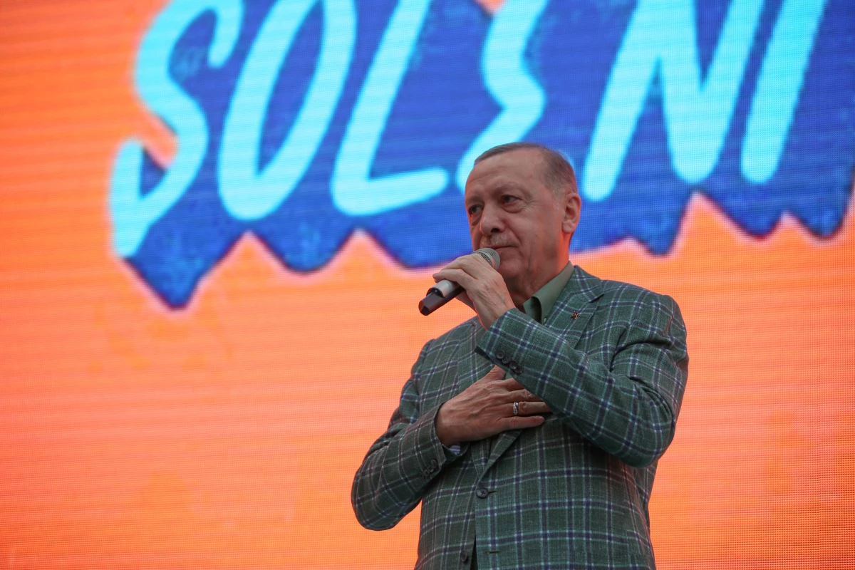 Cumhurbaşkanı Erdoğan: "Bizim siyasetimizde kışkırtma, tahrik, gençleri sokağa dökmek yoktur.