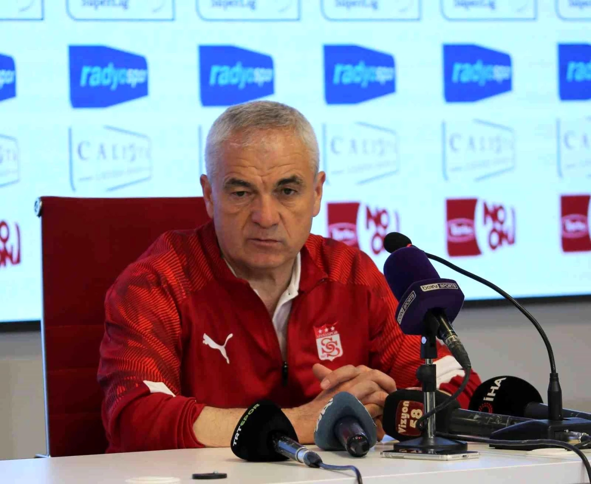 Rıza Çalımbay: "Tek hedefimiz final maçını kazanmak"