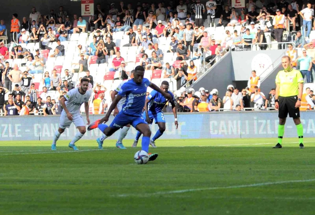 Spor Toto Süper Lig: Altay: 2 - Kasımpaşa: 4 (Maç sonucu)