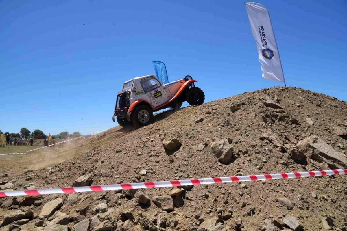 Terörün bittiği Lice\'de off-road rüzgarı esti