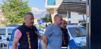 Ukraynalı baba, 2 çocuğunu öldürüp, eşini yaraladı (2)