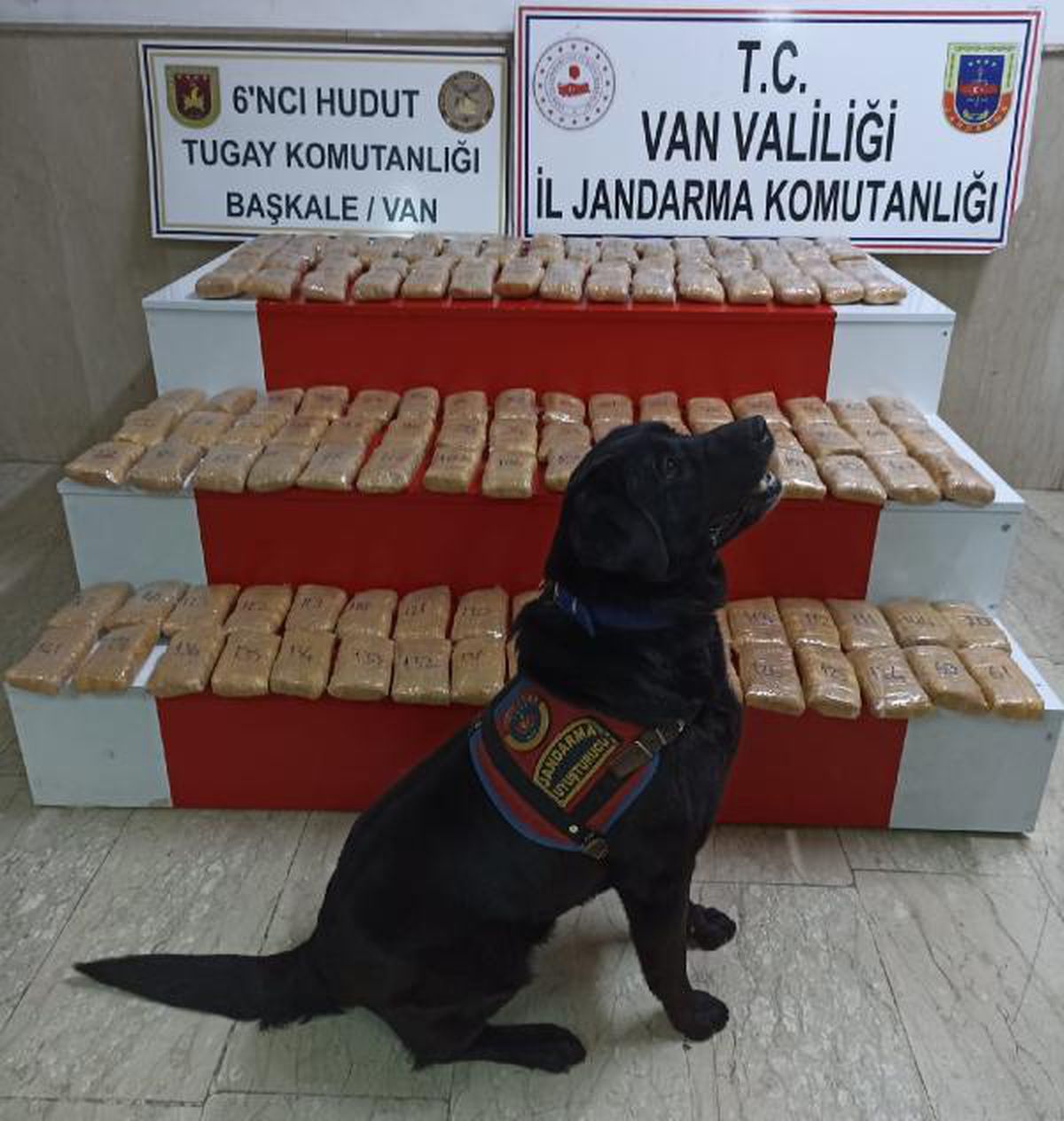 Van\'da arazide 72,5 kilo eroin ele geçirildi