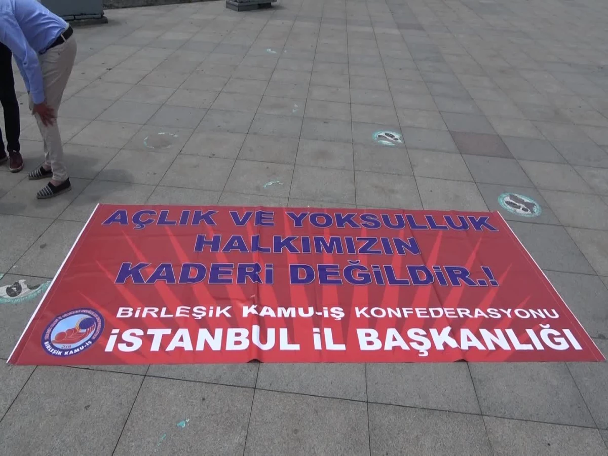 Birleşik Kamu-İş Konfederasyonu Beşiktaş\'ta Artan Konut Kiralarını Protesto Etti: "Bugün Bu Çadırı Almanın Bile Bir Maliyeti Var"