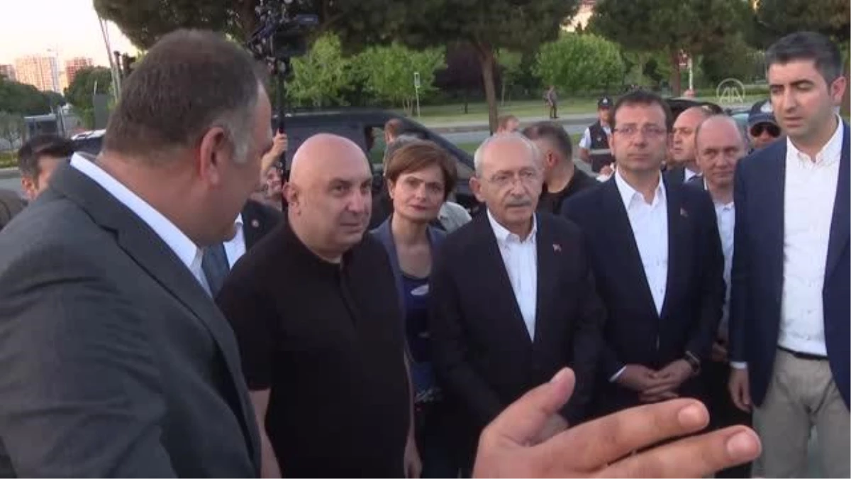 CHP Genel Başkanı Kılıçdaroğlu, İstanbul\'daki Çerkes Anıtı\'na çelenk bıraktı