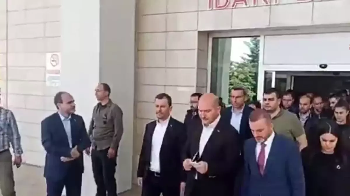 AKP'nin Adana'daki Gençlik Şöleni Dönüşünde Kaza: 3 Ölü, 41 Yaralı
