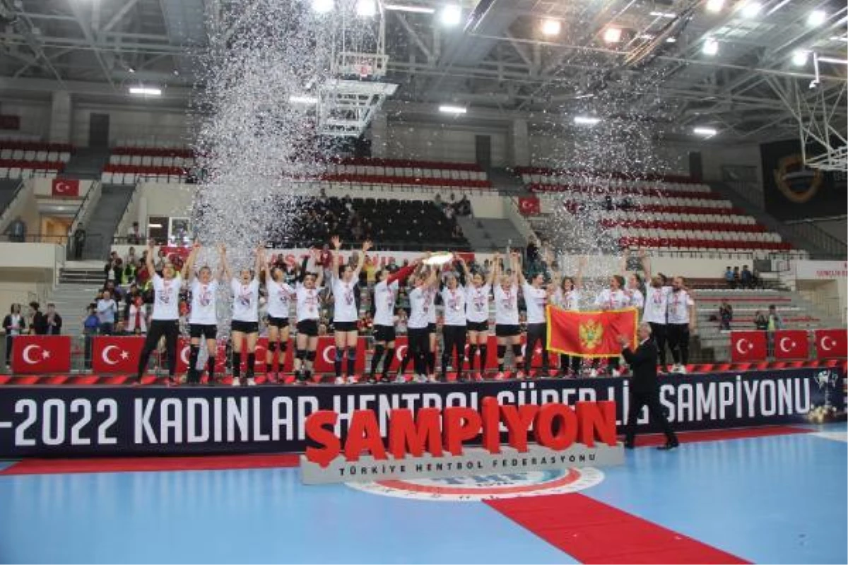 Kastamonu Belediyesi, Hentbol Kadınlar Süper Ligi\'nde şampiyon oldu