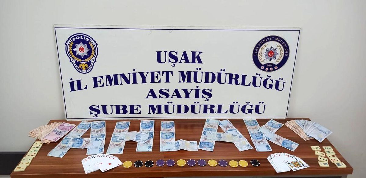 Uşak\'ta kumar oynayan 14 kişiye para cezası verildi