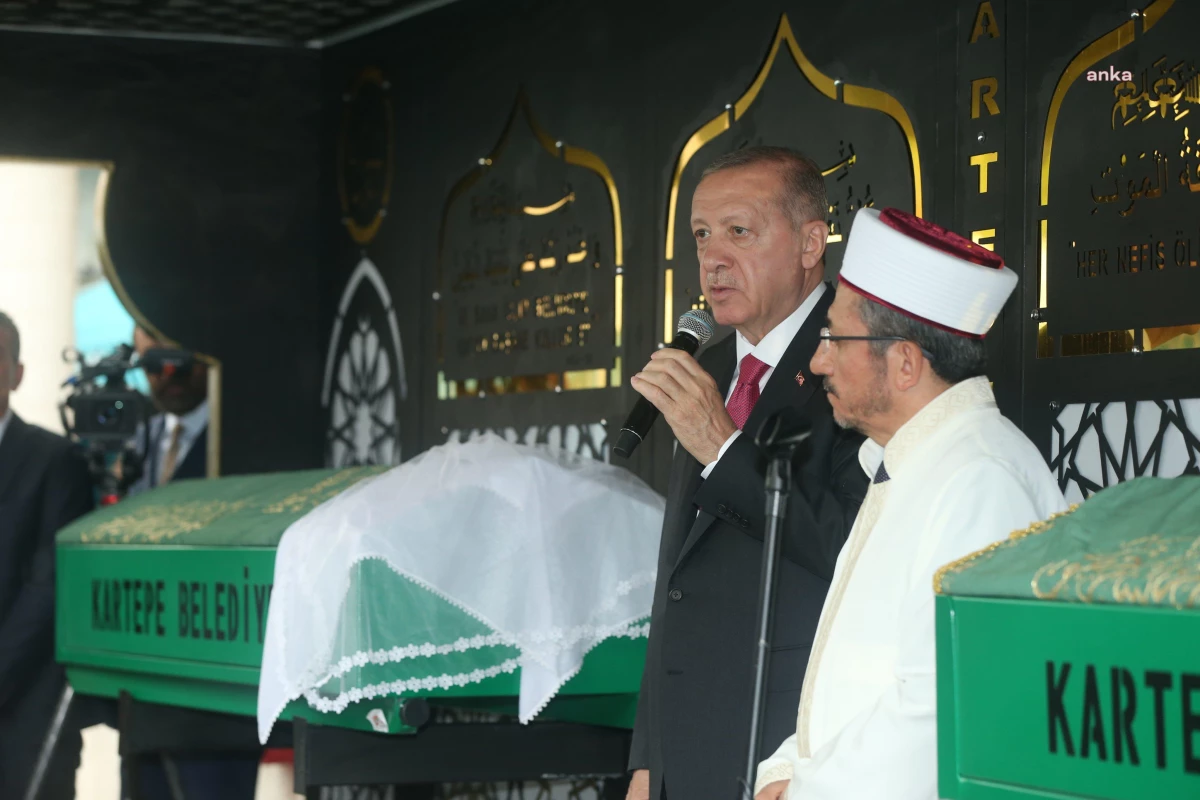 Cumhurbaşkanı Erdoğan, Niğde\'de kazada hayatını kaybeden Sude Akkuş\'un cenaze törenine katıldı Açıklaması