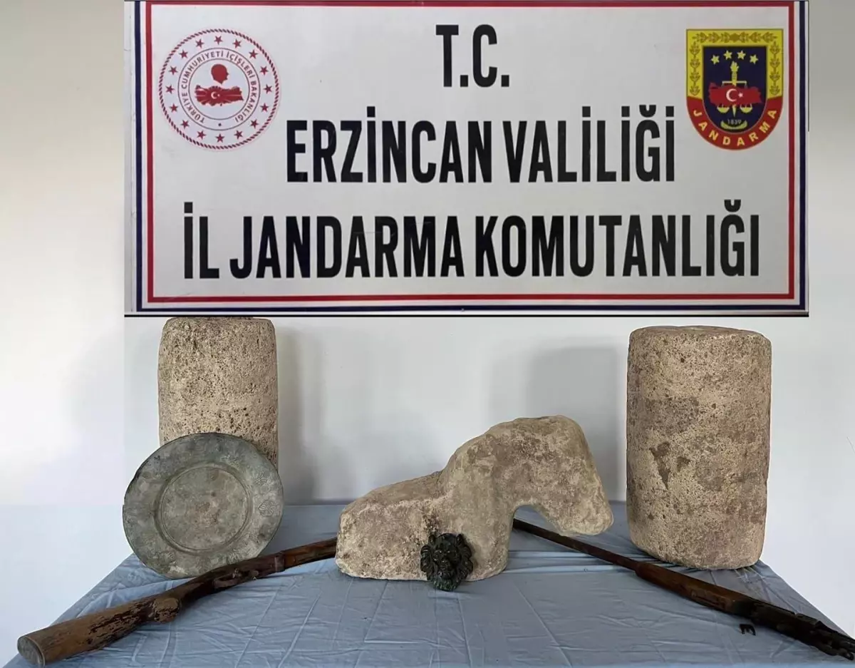 Erzincan\'da evinde tarihi eser bulunan şüpheli gözaltına alındı