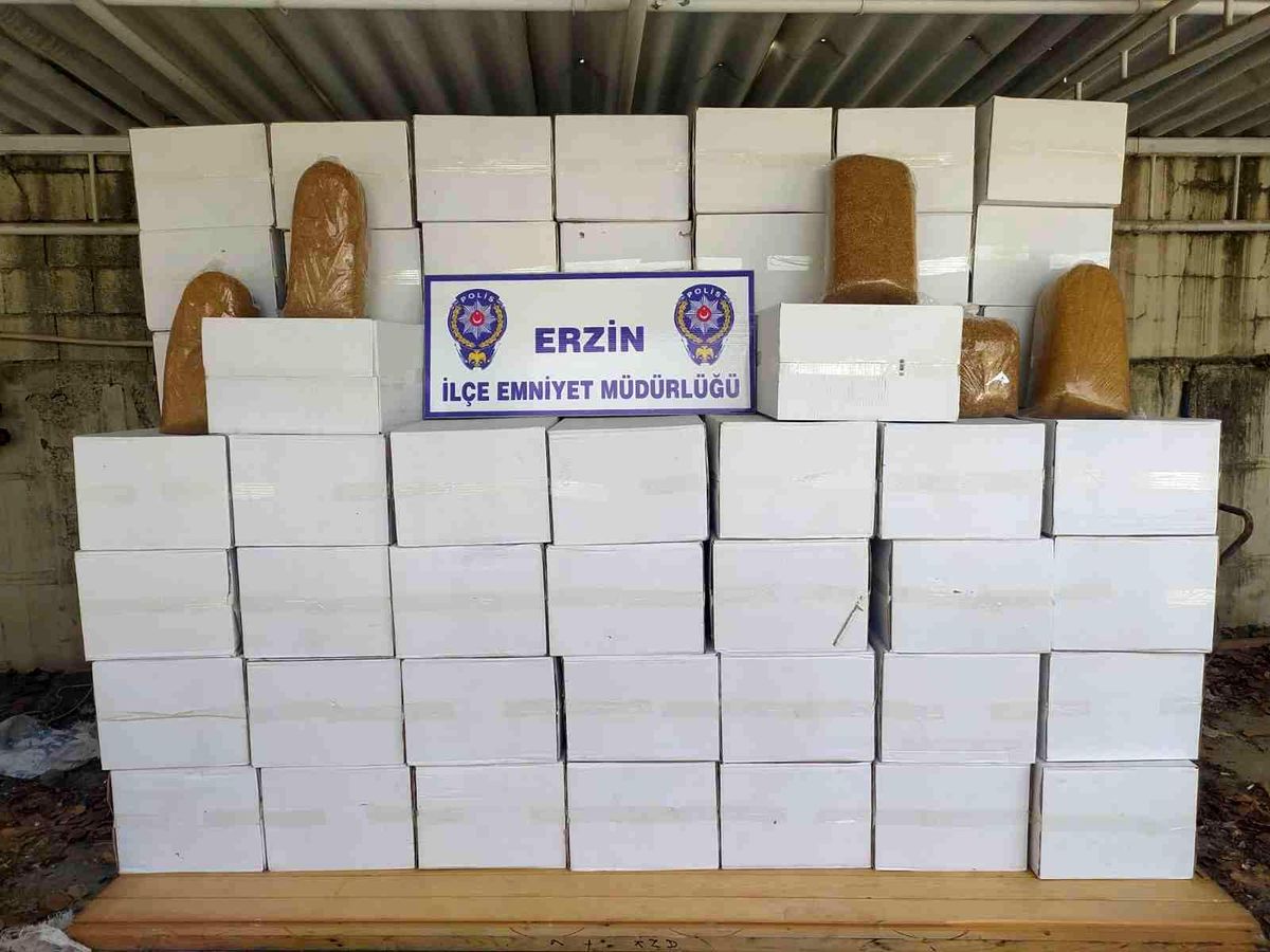 Hatay\'da kaçak makaron ve tütün operasyonu