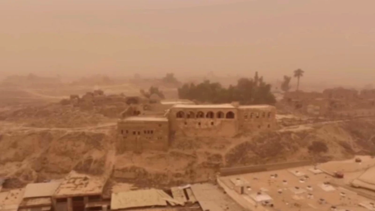 Irak\'ın Kerkük şehrini kum fırtınası vurdu