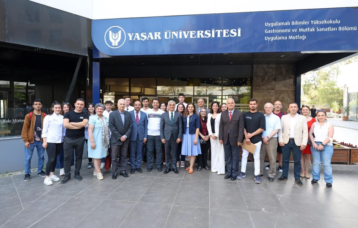 İzmir\'de "Türk Mutfağı Haftası" etkinlikleri kapsamında seminer düzenlendi