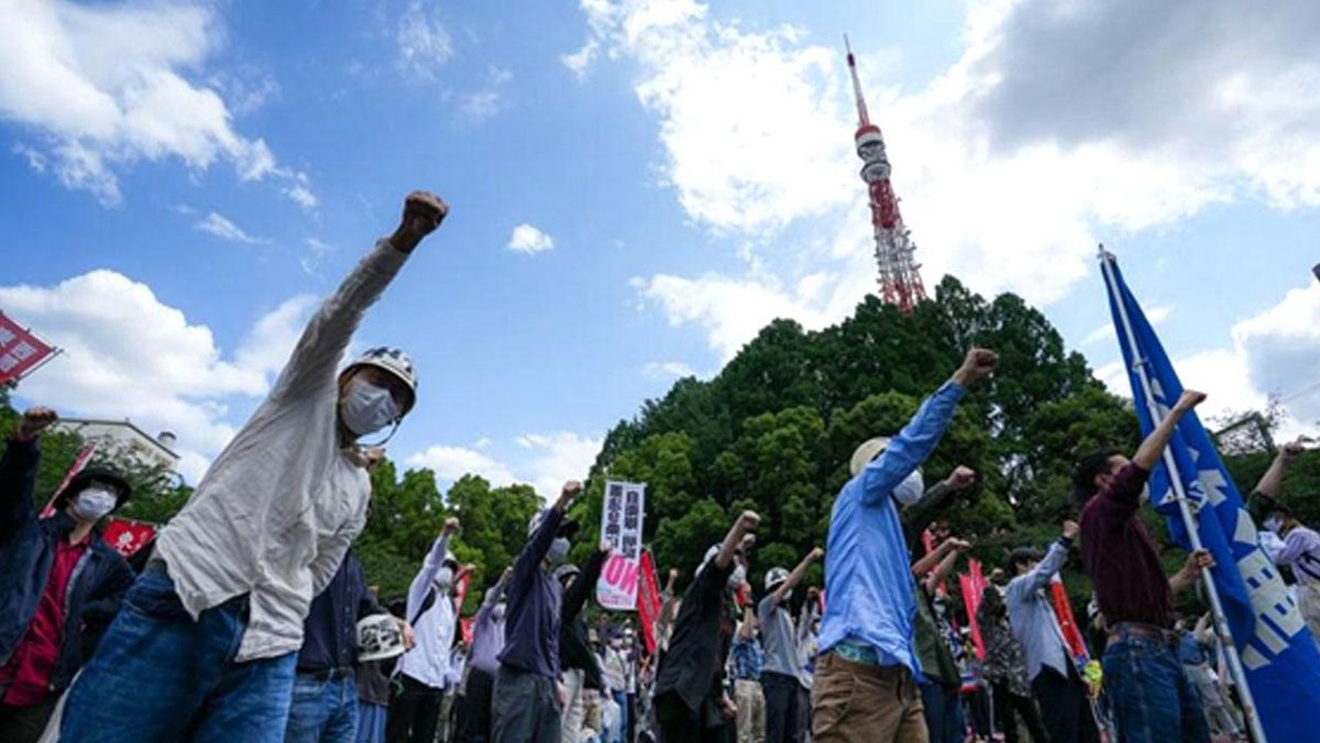 Japonya\'da Abd-Japonya Zirvesine Protesto