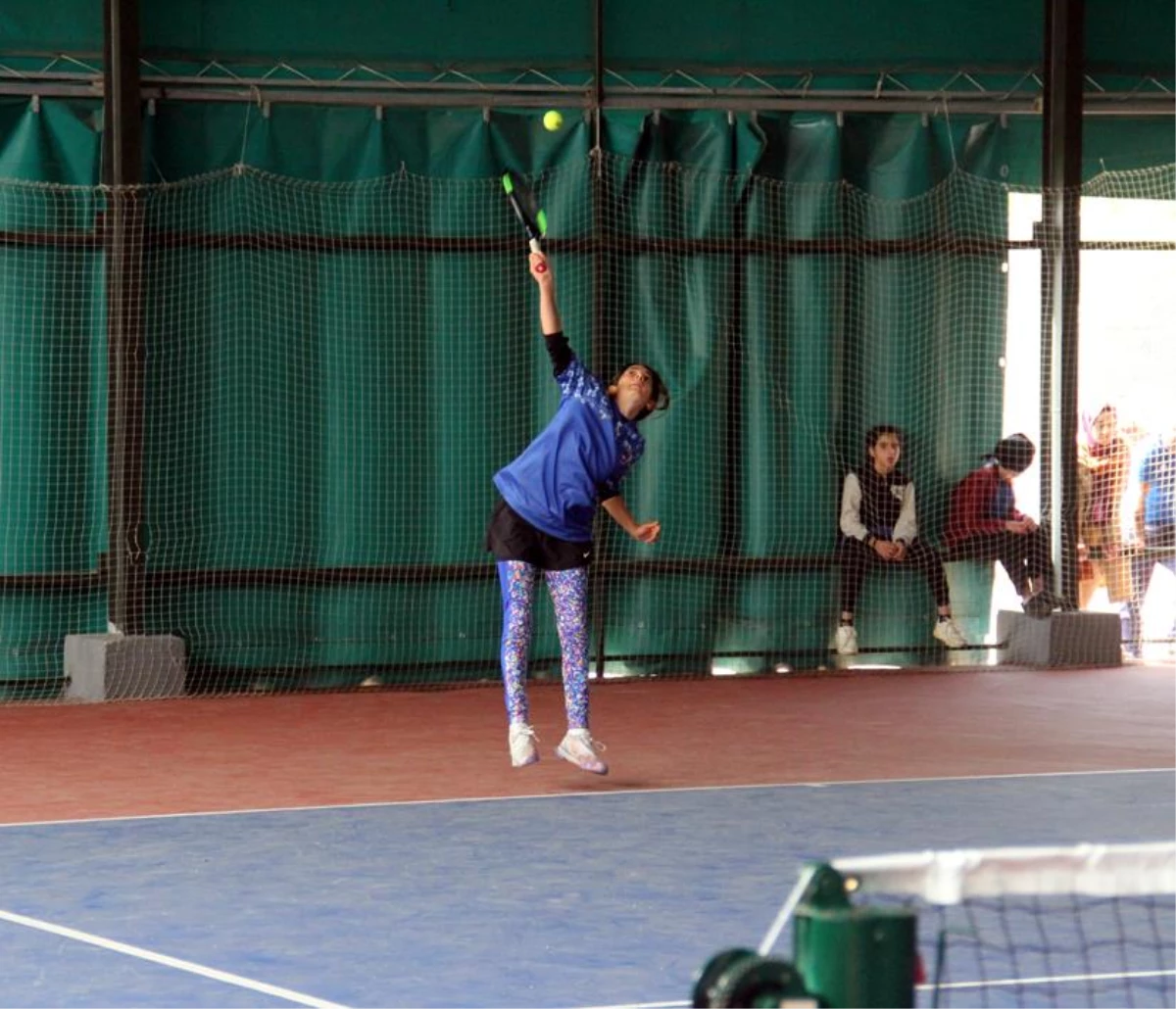 Okul Sporları Küçükler Tenis Türkiye Birinciliği müsabakaları Malatya\'da başladı
