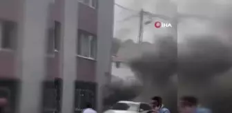 Sarıyer'de park halindeki otomobil alev alev yandı