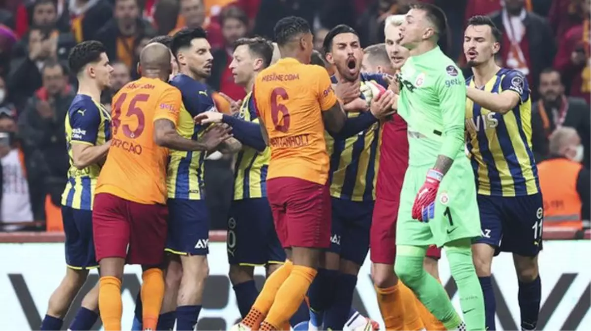 Süper Lig\'in sezonun en iyi 11\'ine Trabzonspor ambargosu! 3 büyüklerden yalnızca 1 isim kadroya girebildi