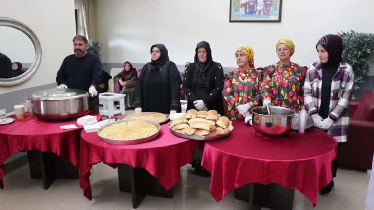 "Türk Mutfağı Haftası" etkinliklerinde yöresel ev yemekleri tanıtıldı