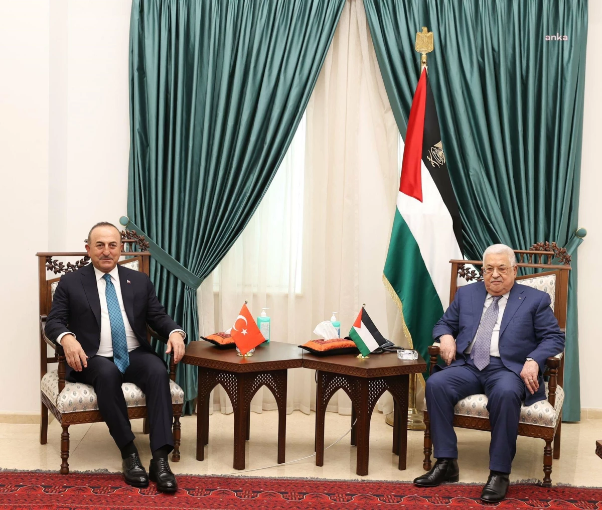 Bakan Çavuşoğlu, Filistin Devlet Başkanı Abbas ile Bir Araya Geldi