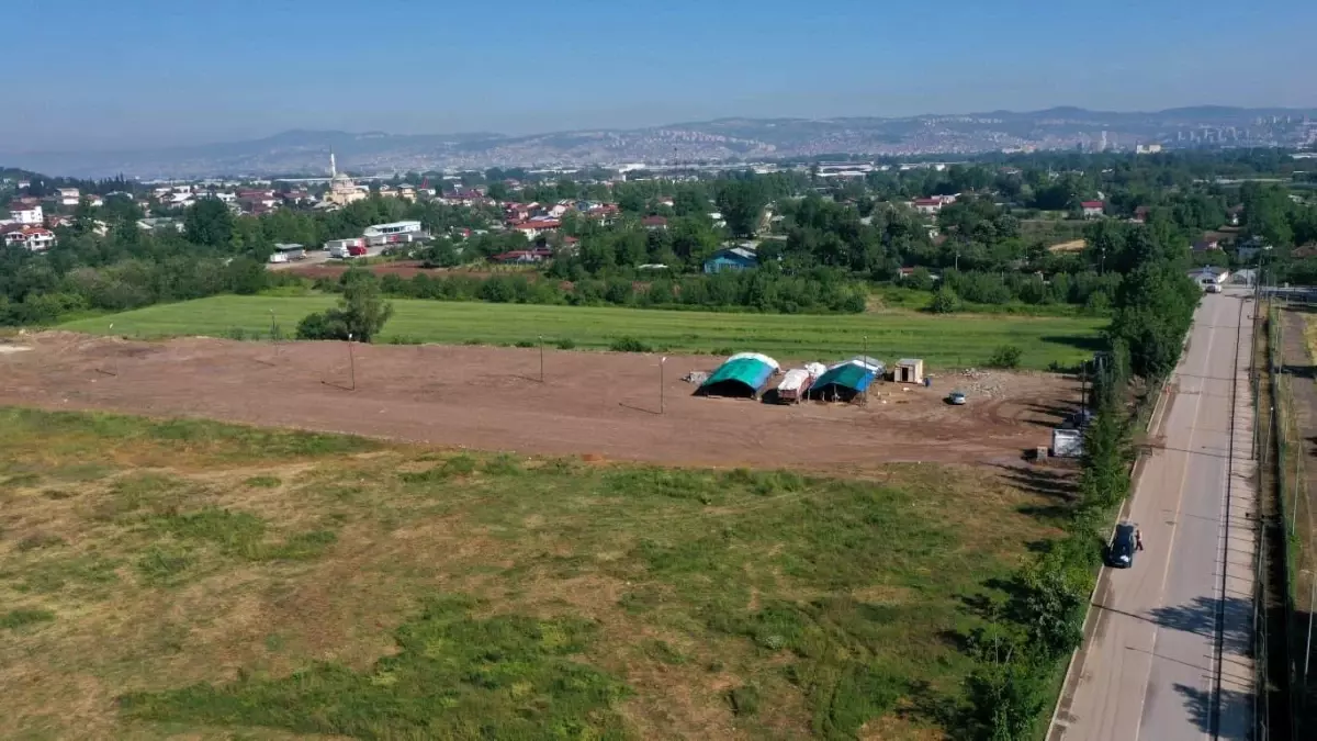 Başiskele\'de kurbanlık hayvan satışı için hazırlıklar başladı