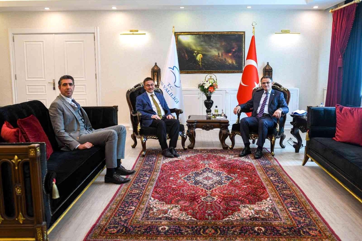 Başsavcı Dönmez\'den Vali Balcı\'ya ziyaret