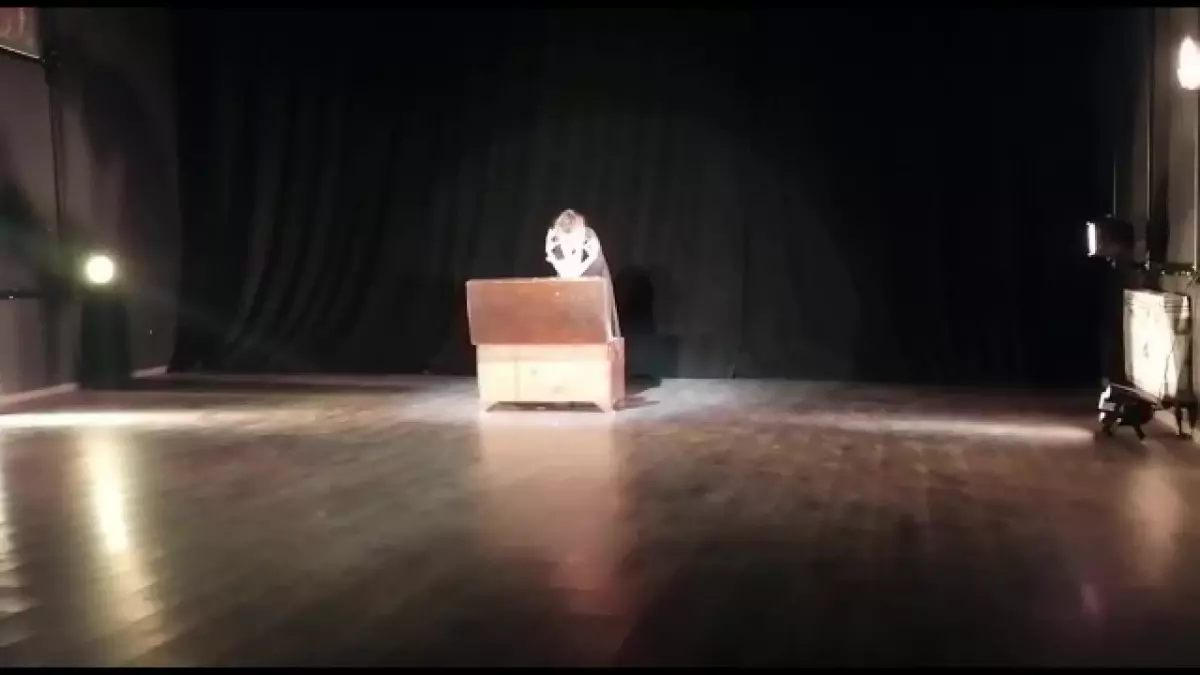 Karadenizli Kadının Yaşamını Sahneye Taşıyan Küçükakyüz, Sanatın Son 20 Yılını Tanımladı: 'Önce Her Şeyi Unutup Gülüyorum, Sonra Aklıma Bir Şeyler...