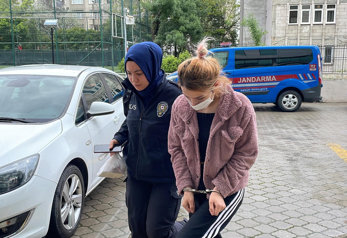 Samsun\'da bıçakla yaralama şüphelisi kadın adli kontrol şartıyla serbest bırakıldı