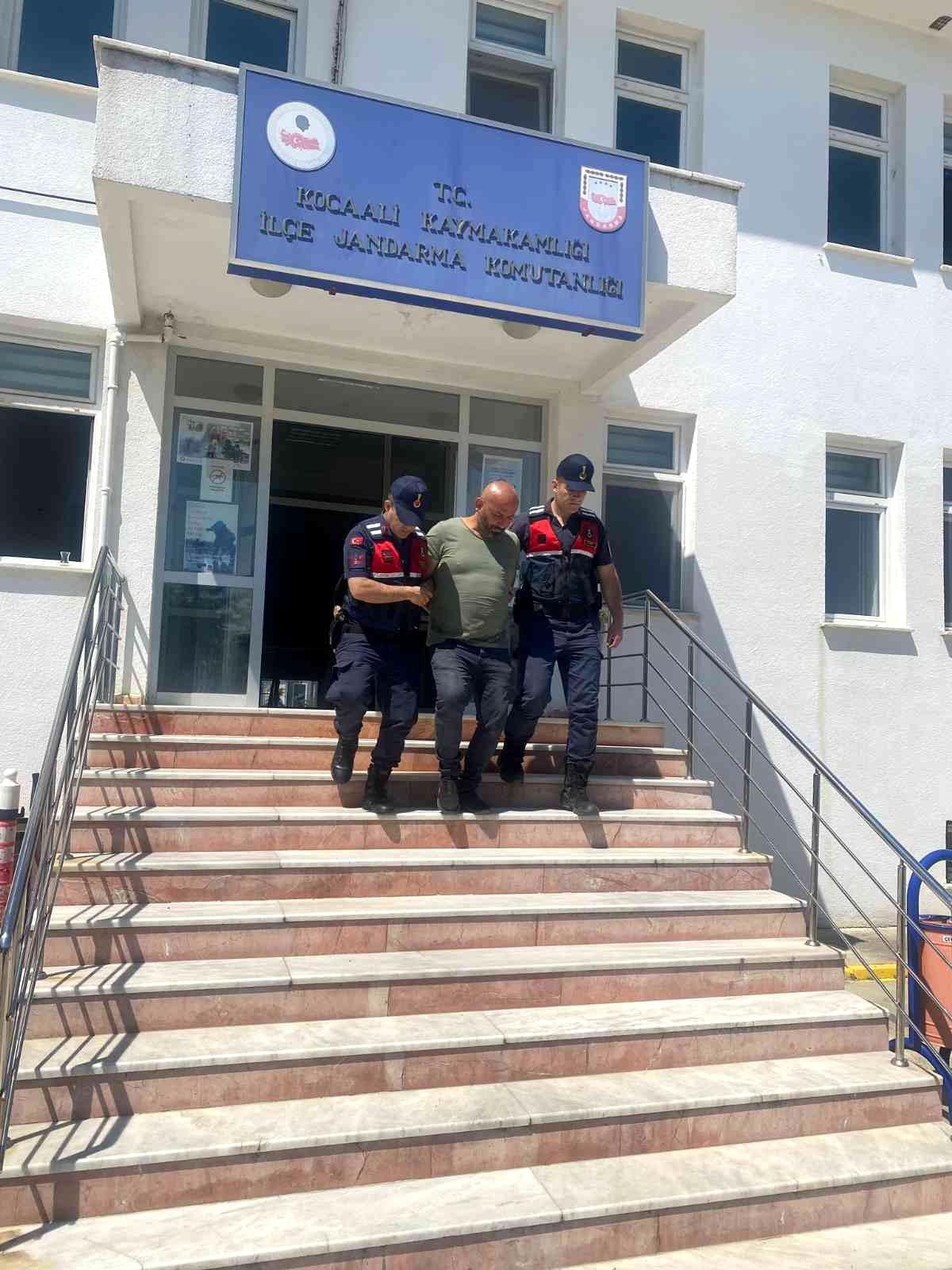 8 yıl hapis cezaları vardı, jandarma yakaladı