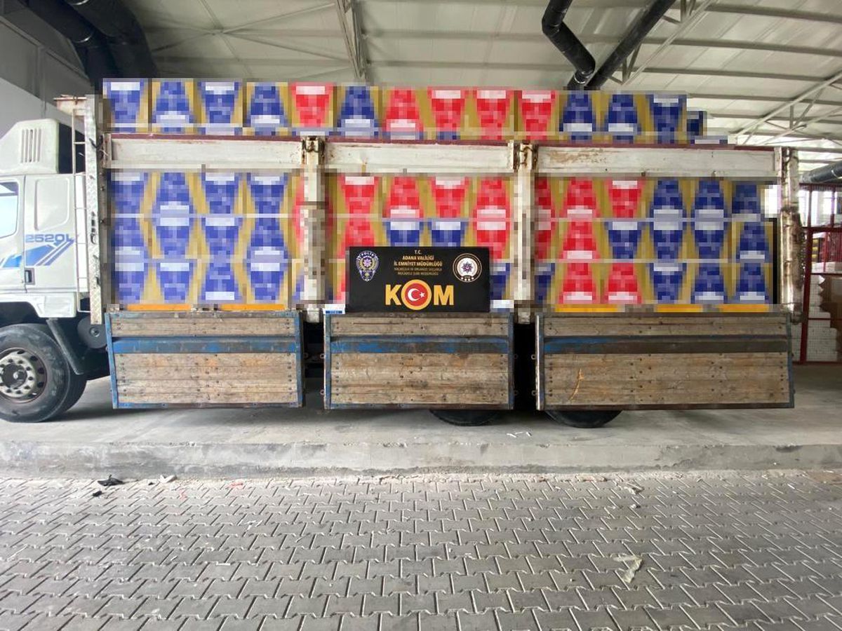 Adana\'da 9 milyon 450 bin kaçak makaron ele geçirildi