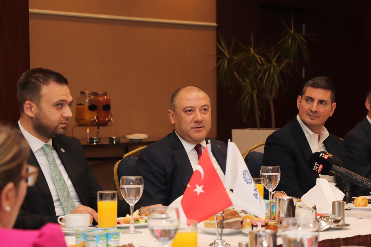 Ankaralı genç iş insanları asgari ücret konusunda adım atmaya hazır
