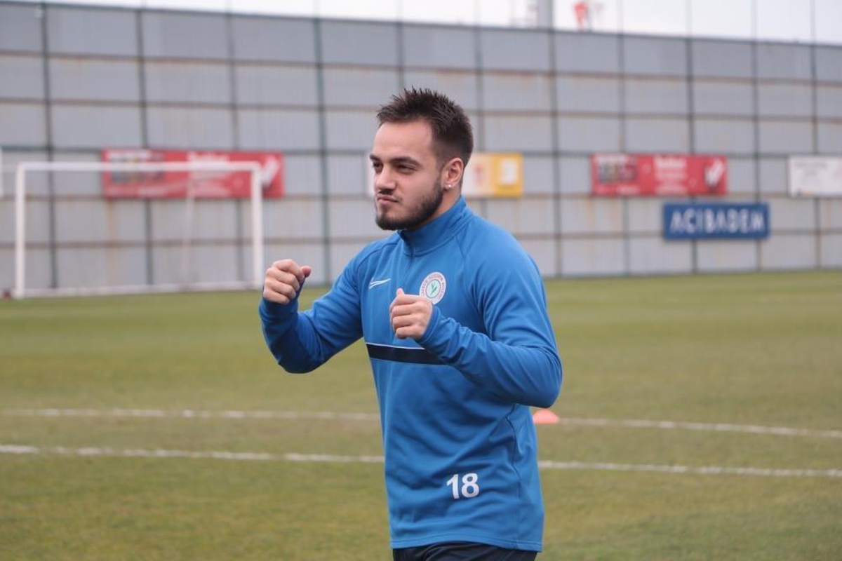 Küme düşen Çaykur Rizespor\'da Yusuf Sarı ile yollar ayrıldı