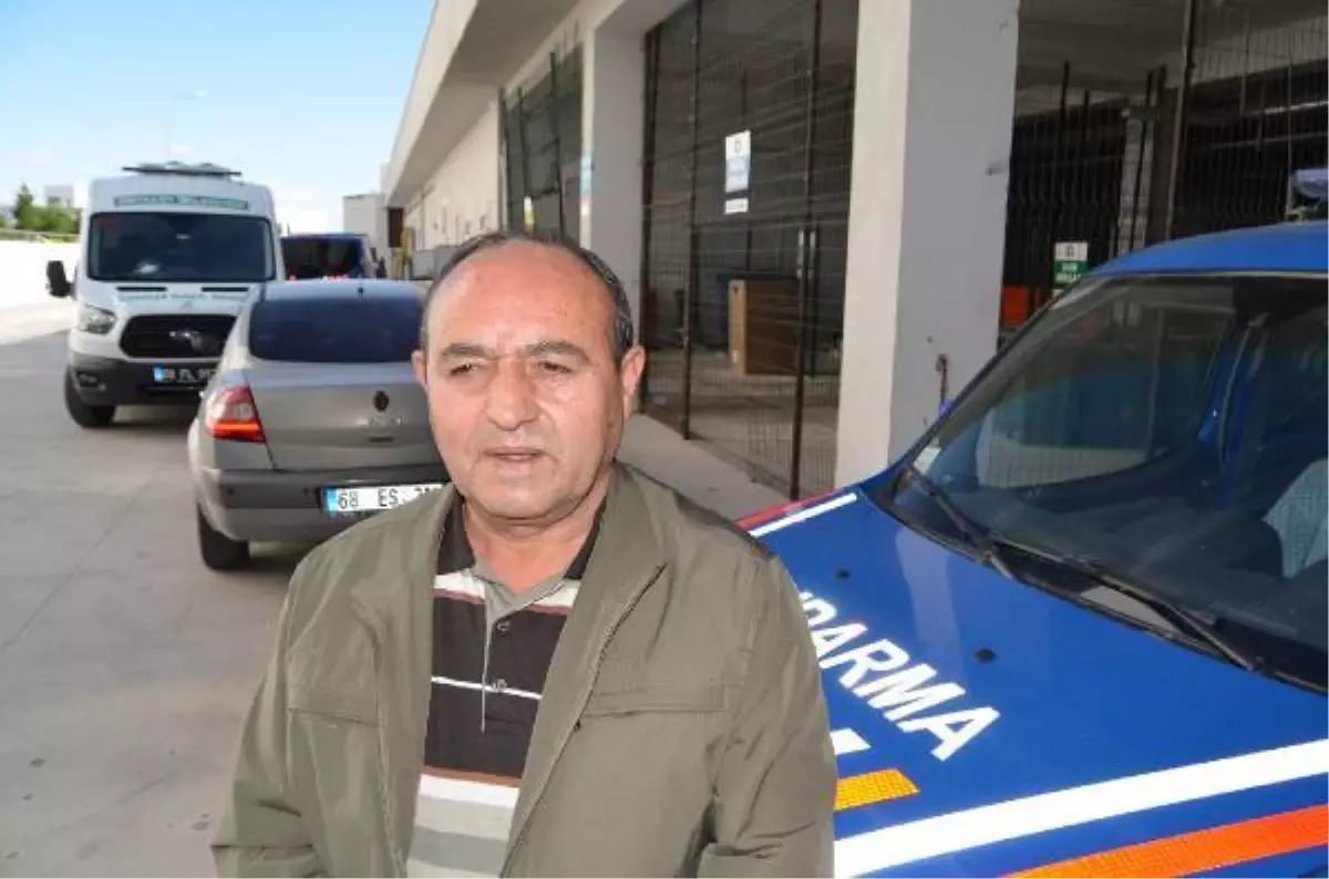 CİNAYET SONRASI KAN İZLERİNİ YOK EDEMEYİNCE OTOMOBİLİ YAKMIŞ