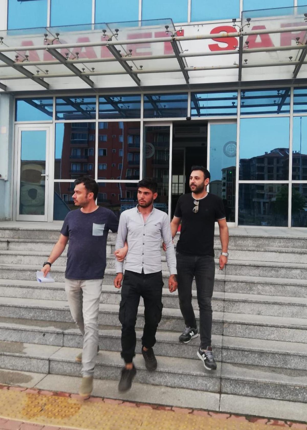 Edirne\'de silahlı kavgada 1 kişi yaralandı
