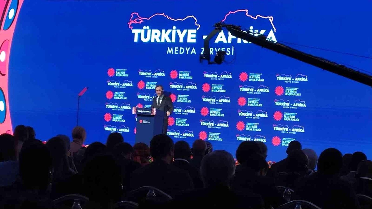 İletişim Başkanı Fahrettin Altun: "Sömürgeci yerli işbirlikçilerin gücü Cumhurbaşkanımıza yetmez"
