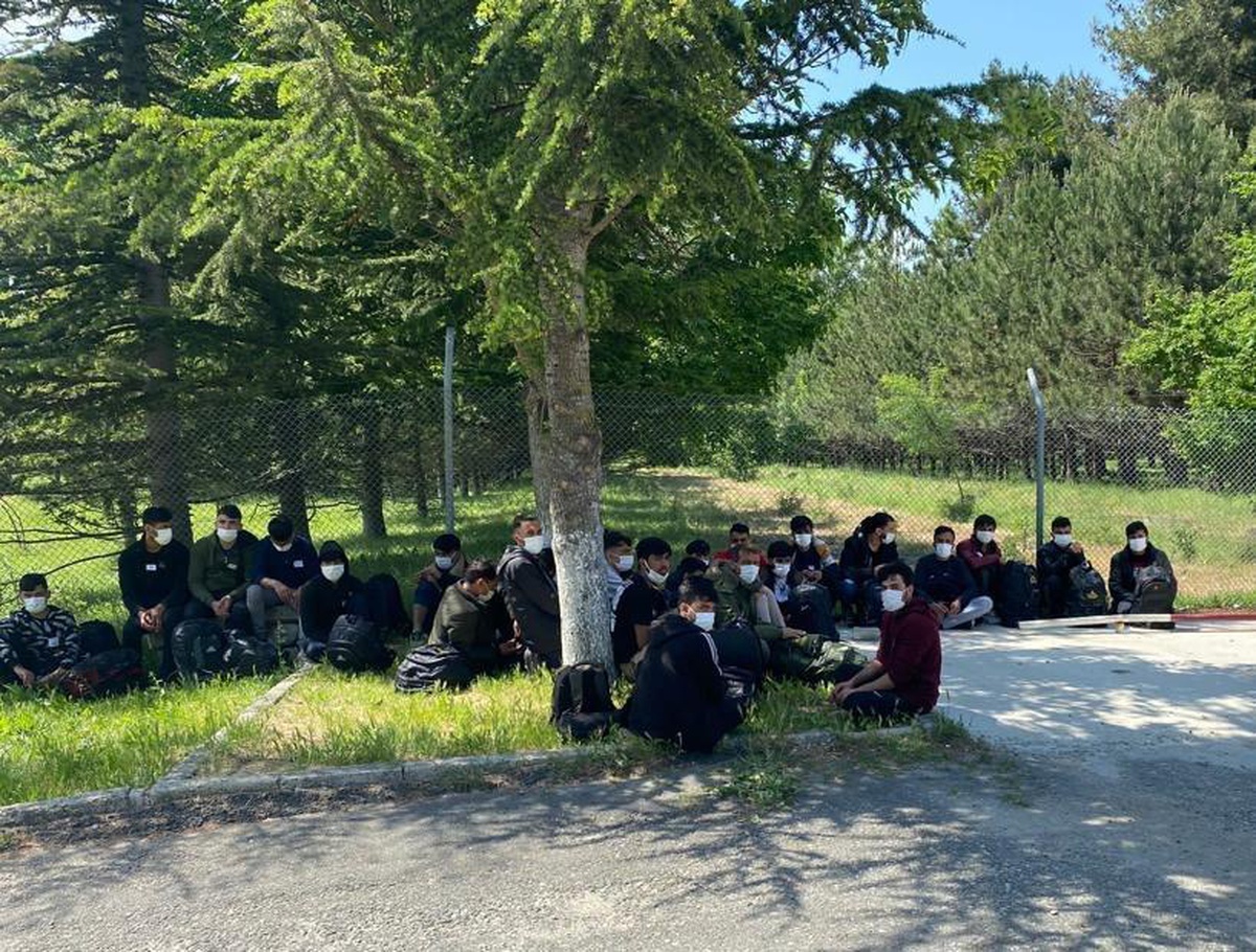 Kırklareli\'nde 27 düzensiz göçmen yakalandı