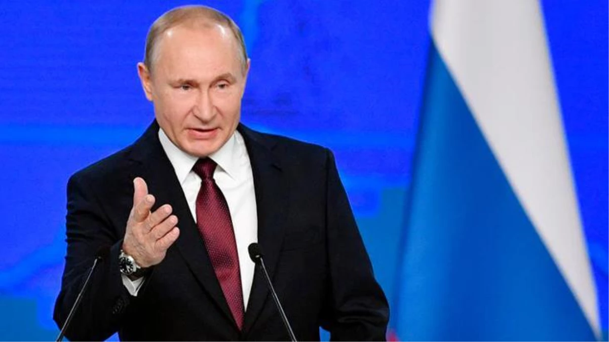 Putin, Rusya\'daki yabancı haber kuruluşlarının kapatılmasına yönelik yasayı onayladı