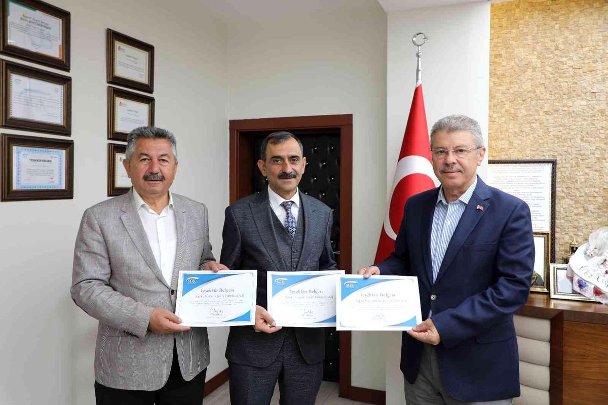 SGK\'dan Kayseri Şeker\'e teşekkür belgesi