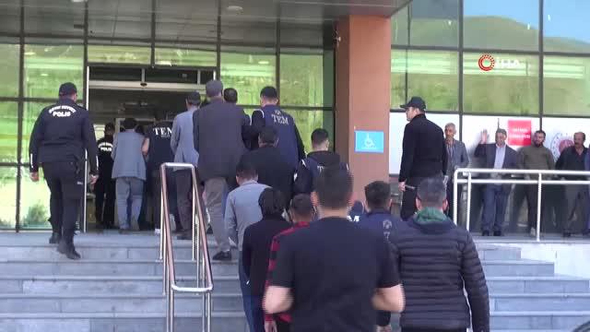 Bitlis\'te PKK/KCK operasyonunda göz altına alınan 11 kişiden 4\'ü tutuklandı