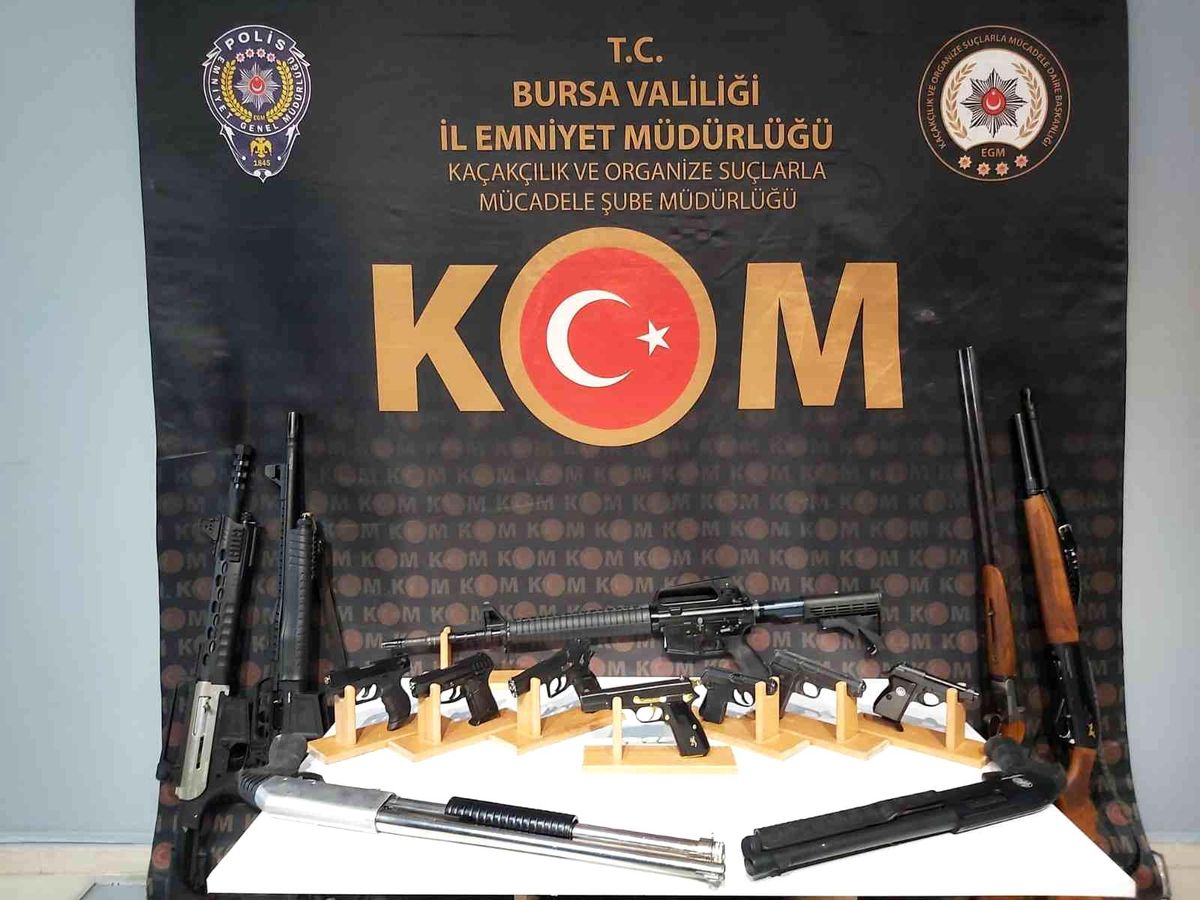 Bursa\'da musilaj operasyonu