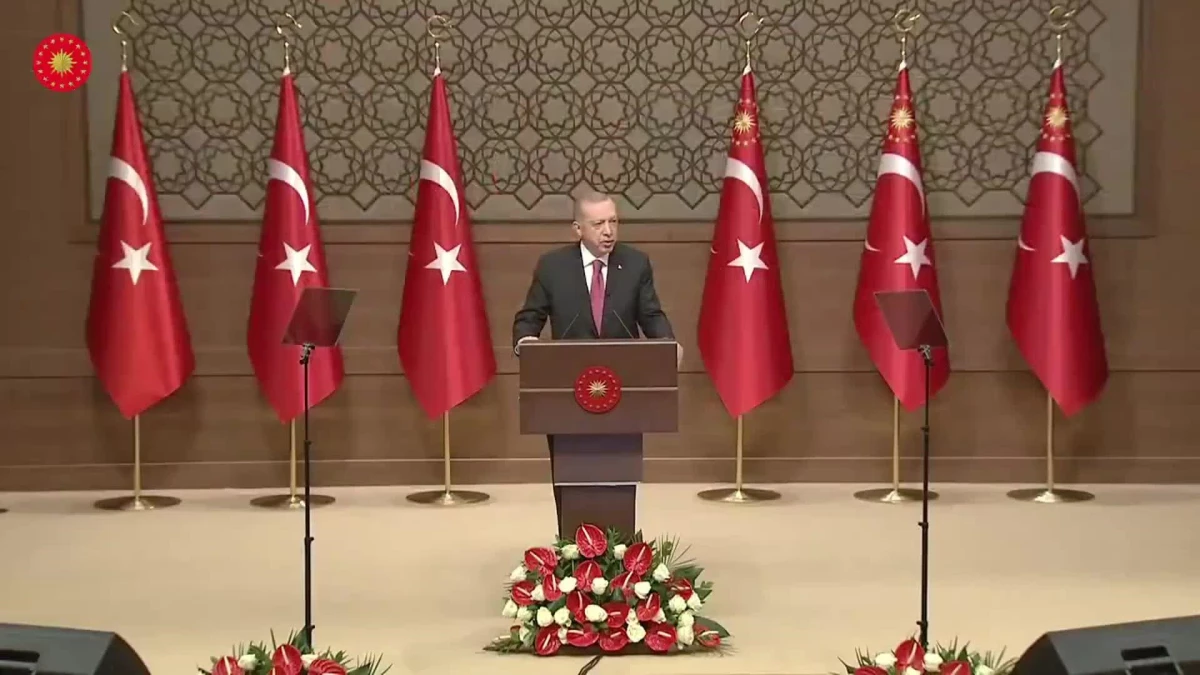 Cumhurbaşkanı Erdoğan\'dan Kılıçdaroğlu\'na: "Bürokratları Hedef Aldığını Hatta Açıkça Tehdit Ettiğini Görmeye Başladık"