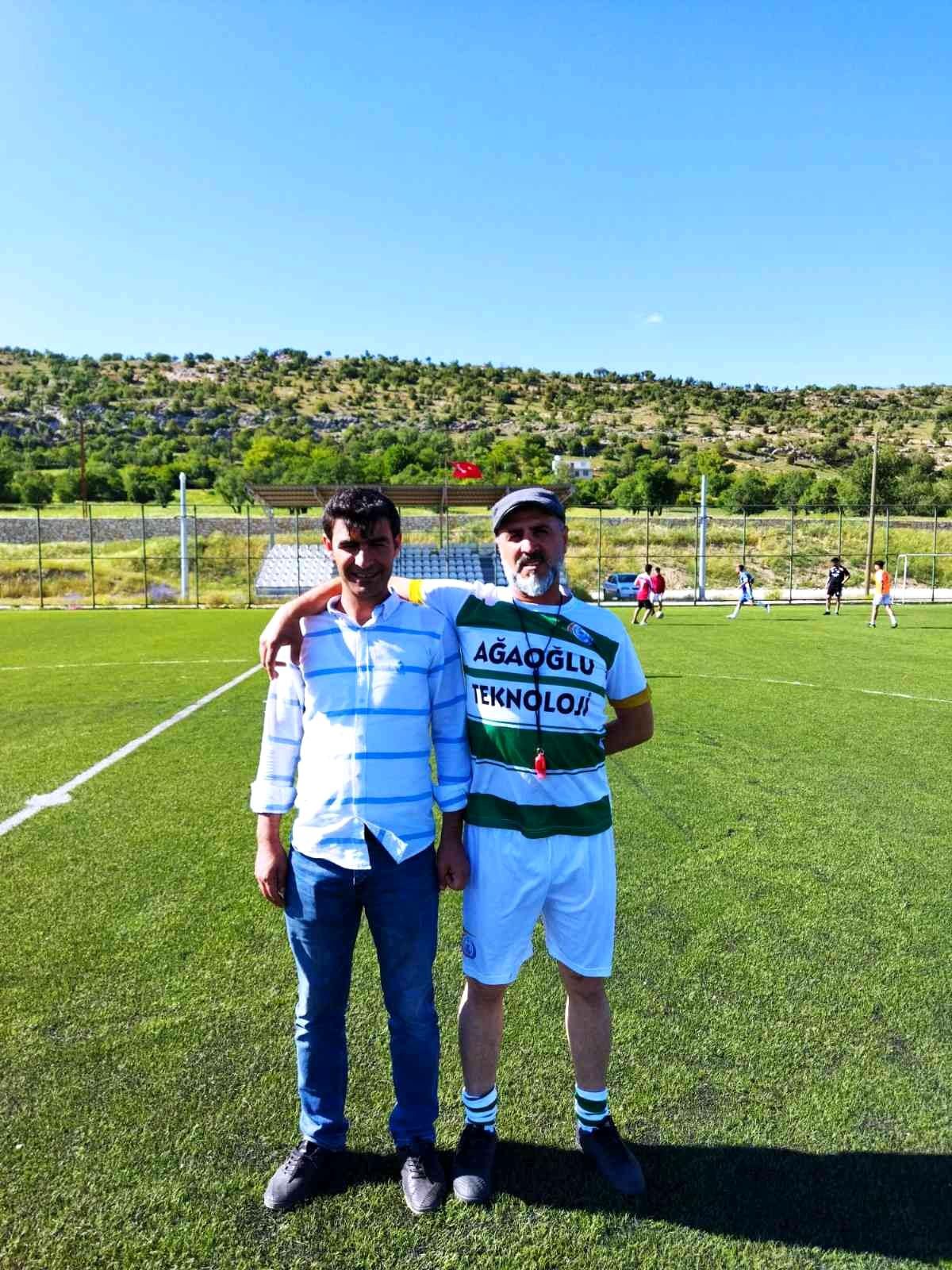 Dicle Gençlikspor Play-Off\'tan çıkmak için idmanlarına devam ediyor