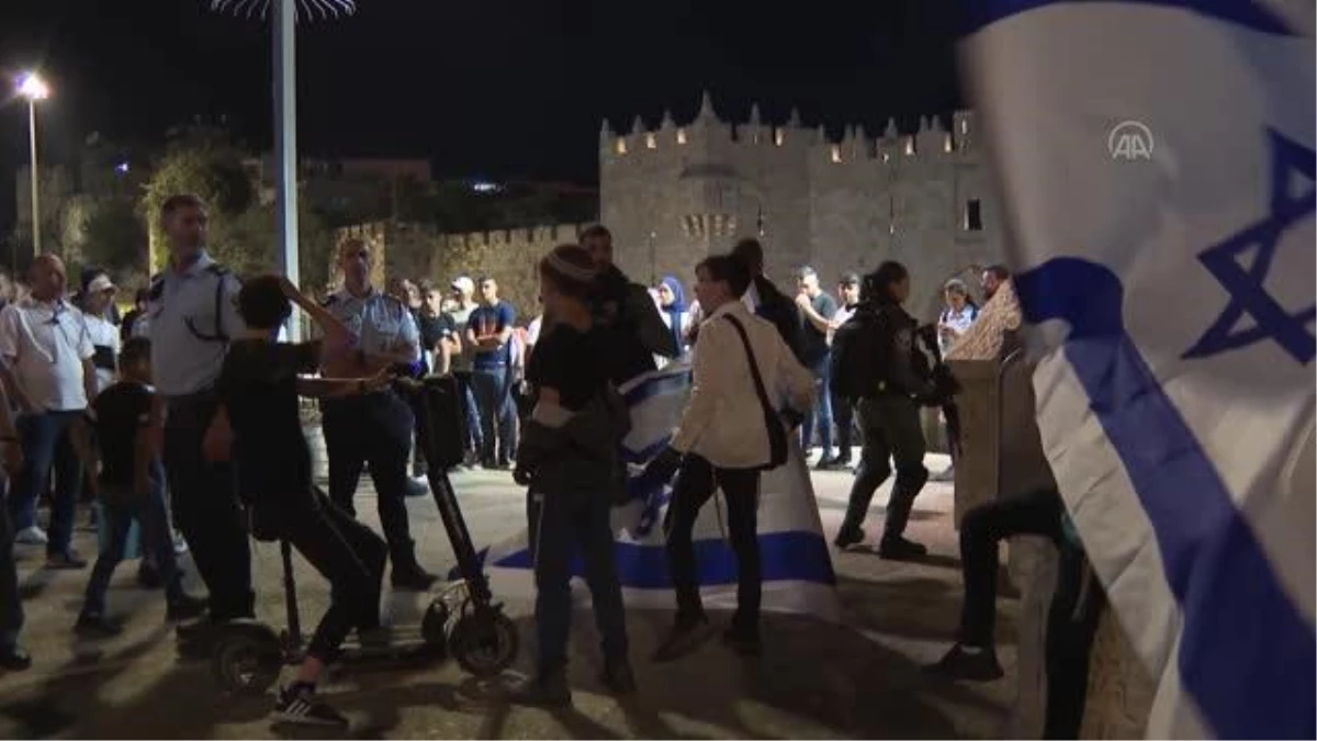 Doğu Kudüs\'te fanatik Yahudilerin "bayrak yürüyüşü" öncesi gerginlik