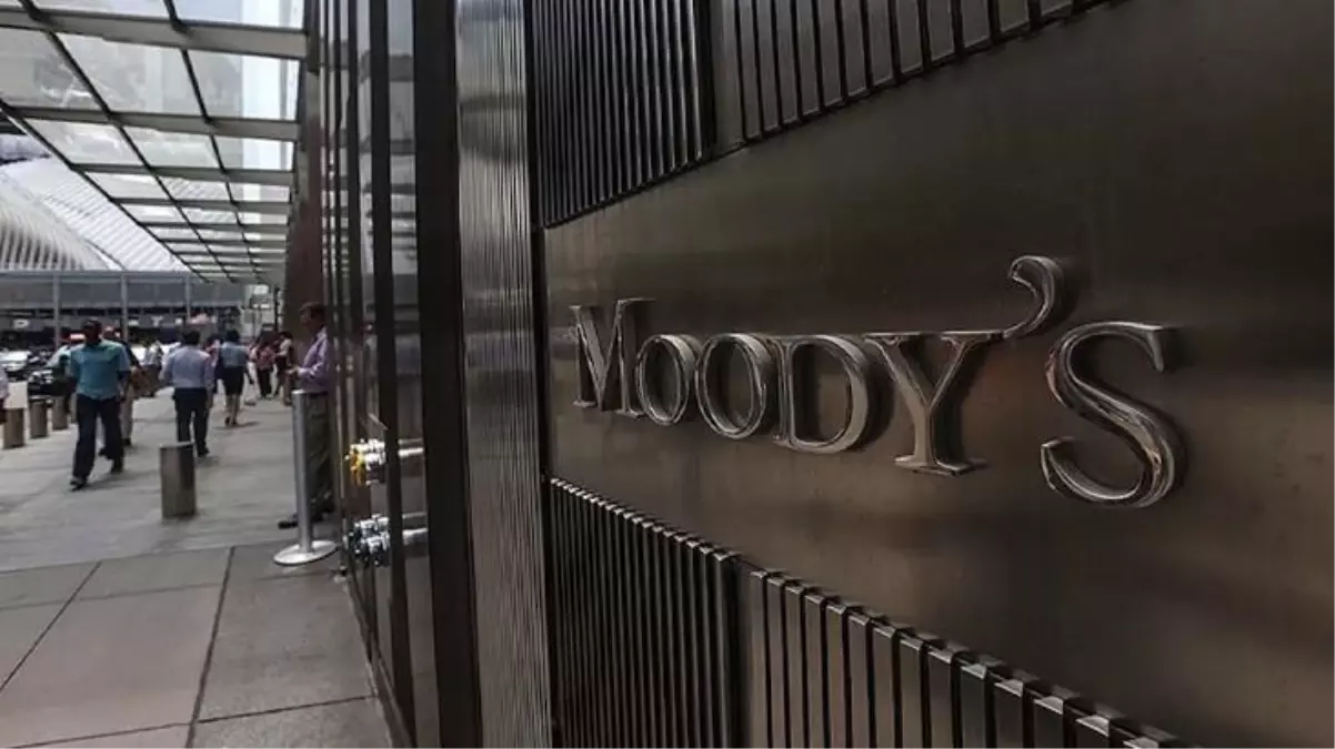 Moody\'s, Türkiye\'de enflasyon beklentisini yüzde 52,1\'e yükseltti