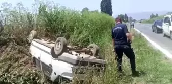 Ödemiş'te devrilen otomobilin sürücüsü yaralandı