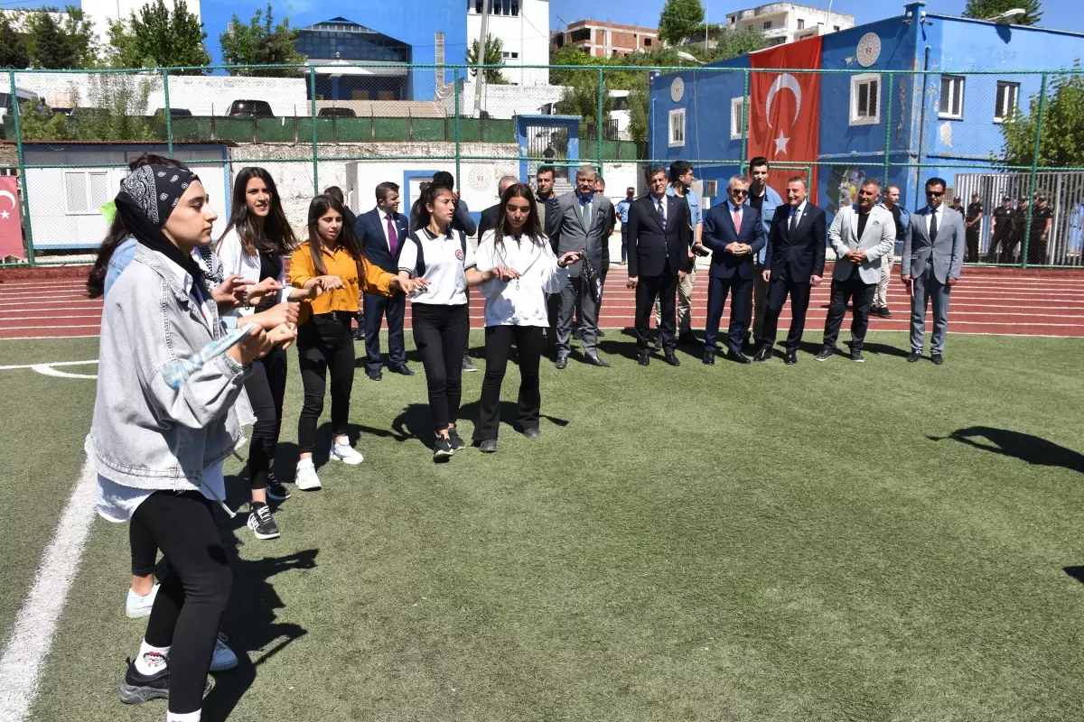 Şırnak\'ta UYAFA Cudi Cup Futbol Turnuvası başladı