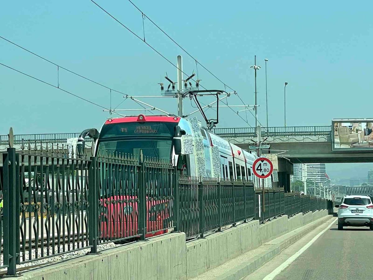 T2 Hattı test sürüşüne başladı