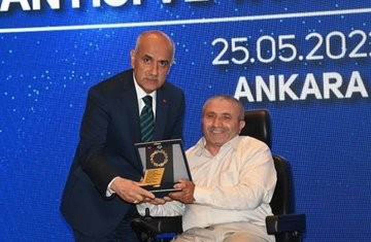 Tarım ve Orman Bakanı Kirişci: "Tarım ile gıda stratejik ve vazgeçilmez bir sektör"