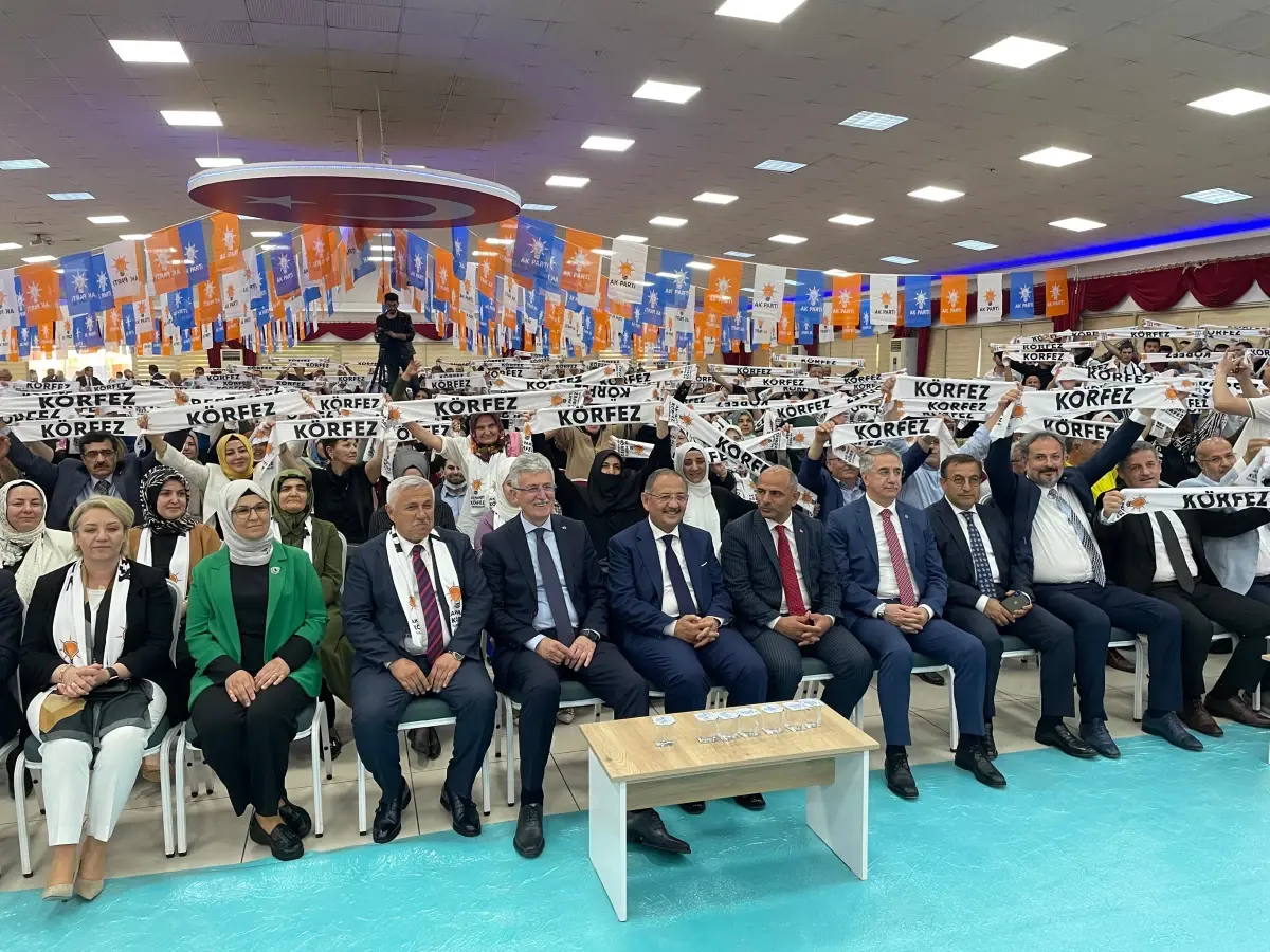 AK Parti Genel Başkan Yardımcısı Özhaseki, Kocaeli\'de konuştu