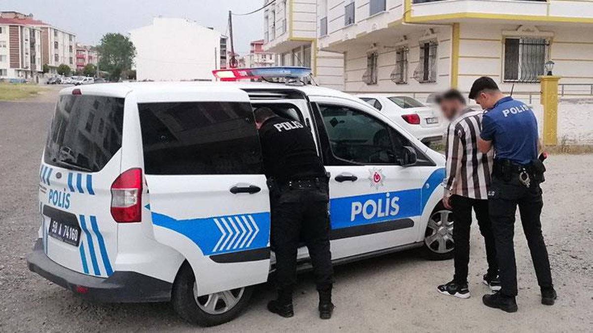 Babasının evini yakan zanlı, polisin "yaptığın suç" sözlerine verdiği cevapla pes dedirtti